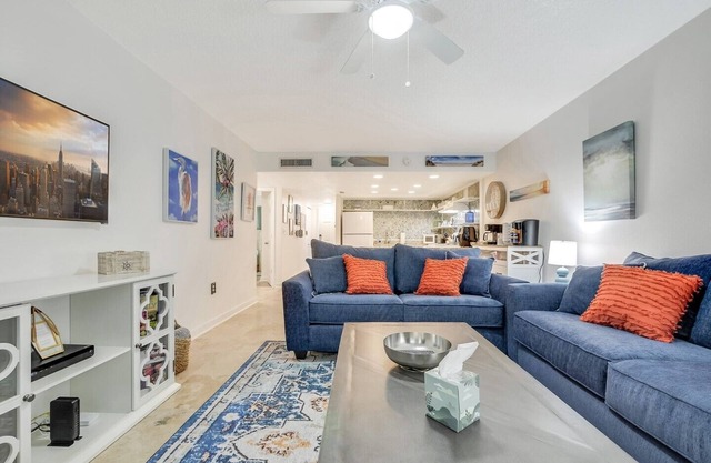 Pelican Inlet E131 - The Beach Pad