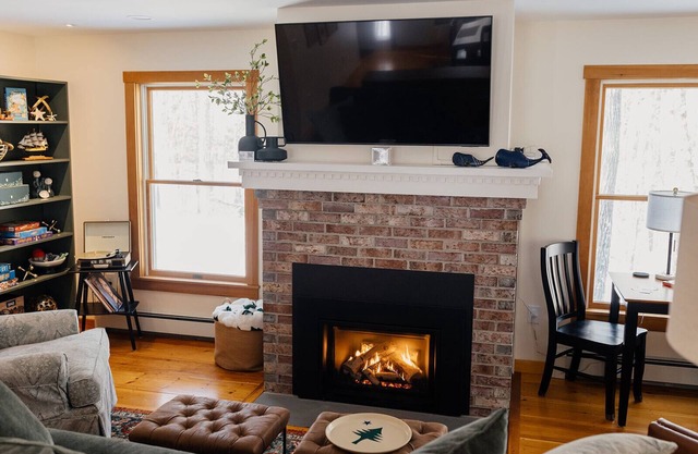 Pemaquid Escape | Curated Comfort + Hot Tub