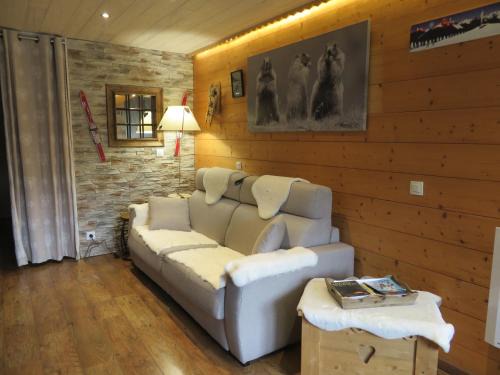 Pensée Des Alpes 2 Etoiles Ski and Spa