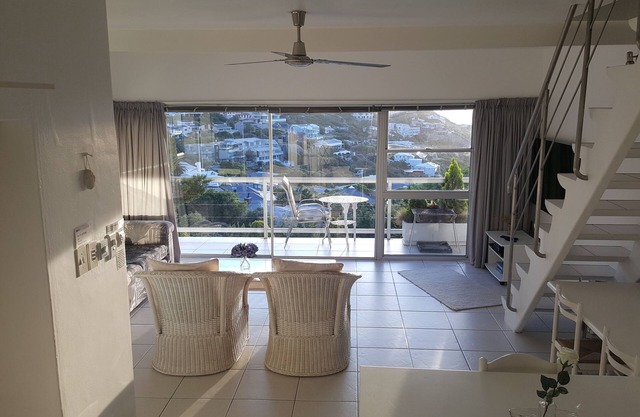 Penthouse 5 min from the beach