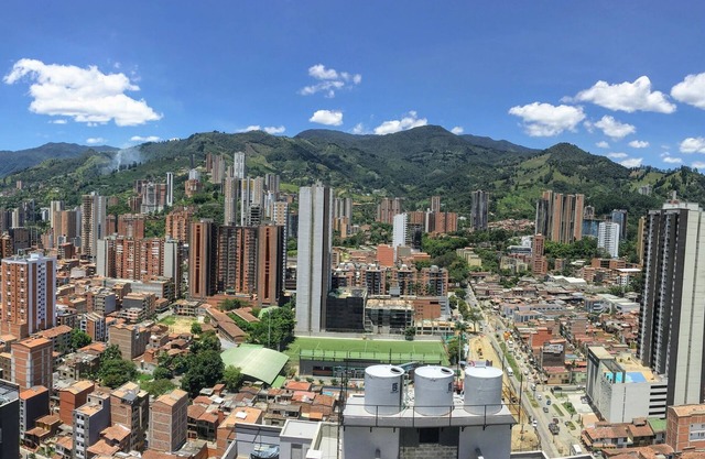 Penthouse Apartment Next to Metro Station