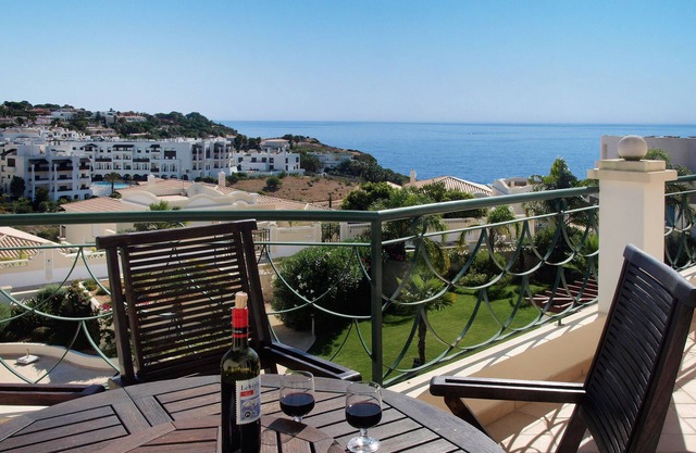 Penthouse Beach Front Apartment Ocean Views Pool