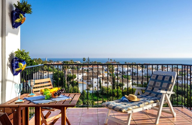 Penthouse in El Faro by Costarentals - Ref 51
