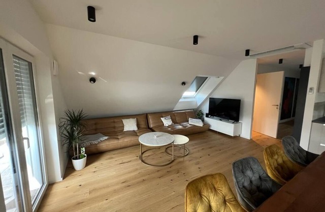 Penthouse-wohnung, 160 qm, 2 Schlafzimmer, Max. 8 Personen
