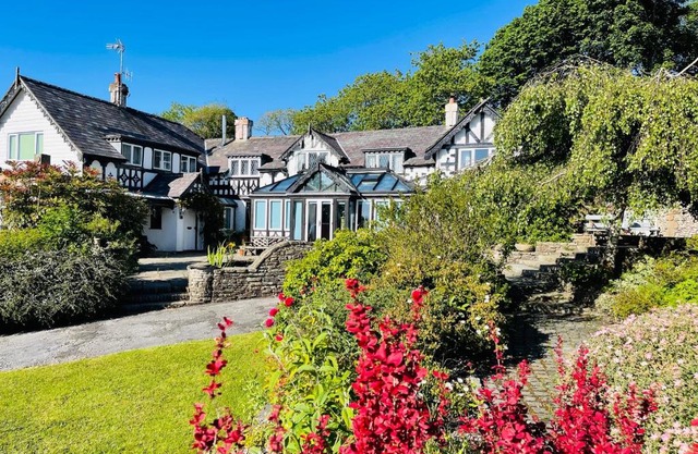 Pentre Cerrig Country House
