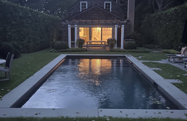 PERFECT COTTAGE WITH POOL IN SAG HARBOR VILLAGE