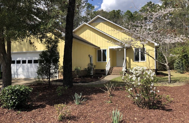 Perfect Family Location - Beautiful Listing