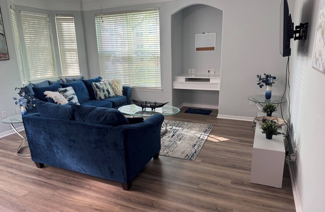 Perfect for Families 2BR Condo in Kissimmee with Resort Amenities