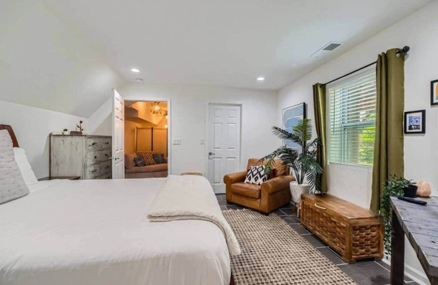 Perfect Layover w/Luxury Tub