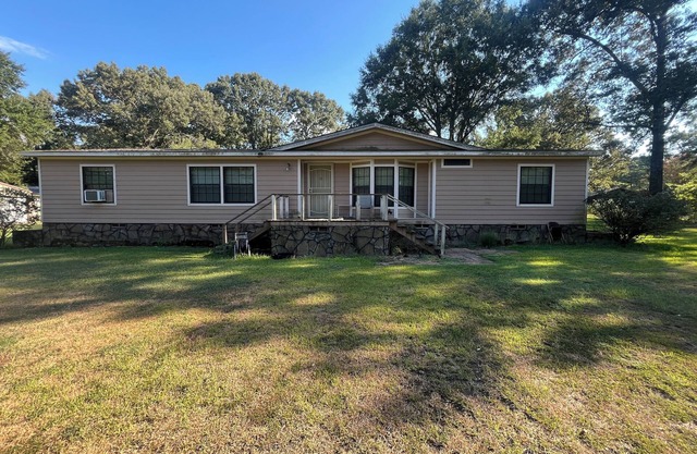 Pet Friendly - Lakeside Retreat - Wheel Chair Accessible