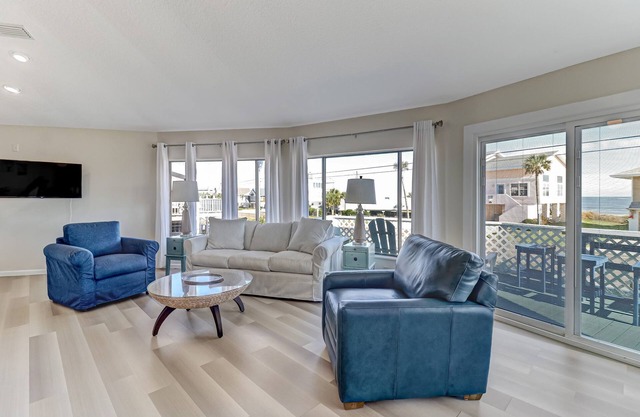 Pet Friendly | Ocean Views | Across the Road from the Beach | The Round House