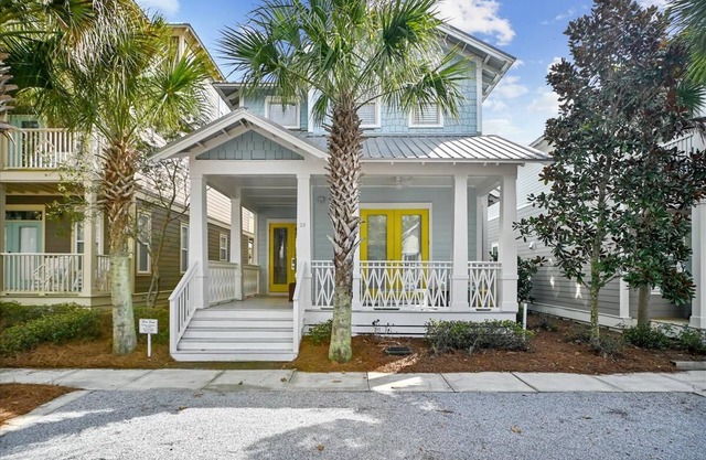 Pet-Friendly Paradise—Walk to Stunning Lagoon Pool & Explore 30A on Beach Bikes