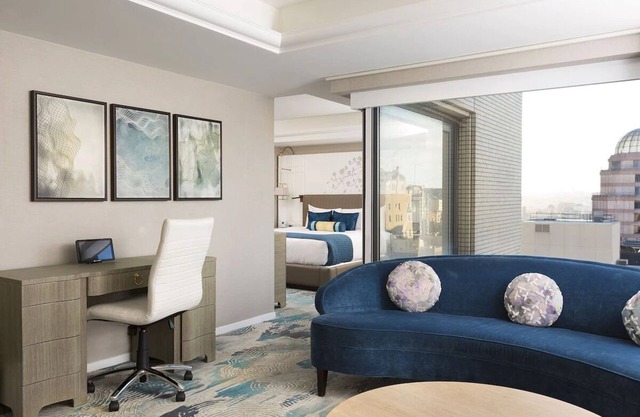 Pet-Friendly SF Escape with Cityscape Views & Cultured Dining! Parking