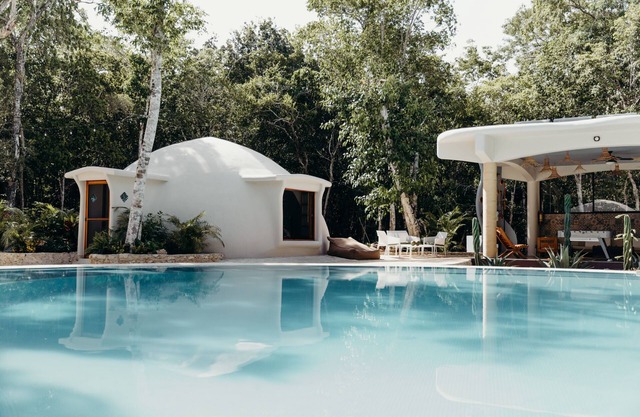 Pet friendly, sustainable and luxurious cabins in the middle of the Mayan jungle