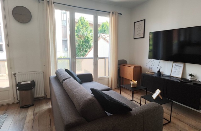 Petit Havre Moderne in Toulouse - Secure parking 5min walk from the metro