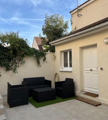 Petite maison cosy proche de La Défense