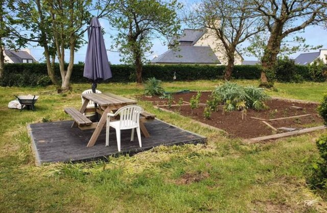 Petite Maison Proche Mer, Jardin Clos, Près du GR 34 et du Bourg , Chien Accepté