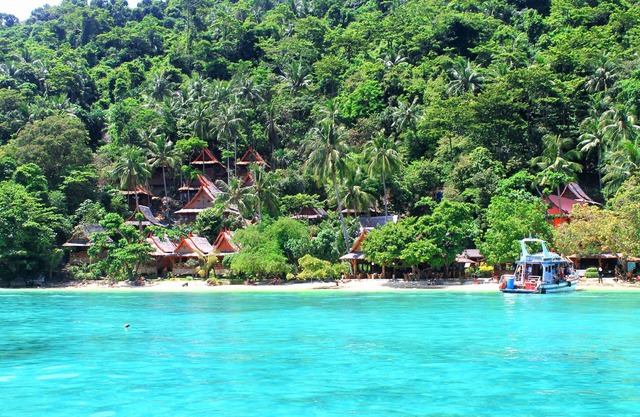 Phi Phi Relax Beach Resort