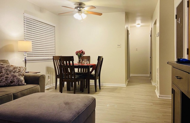 Philadelphia Suburb Delco Charming 2 bedroom Apartment