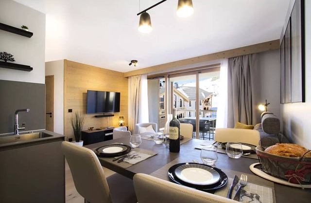 PHOA45 Magnificent apartment at the foot of the slopes in a residence with swimming pool