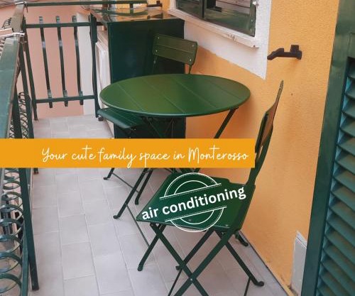 Picabon Apartment with AC and Balcony