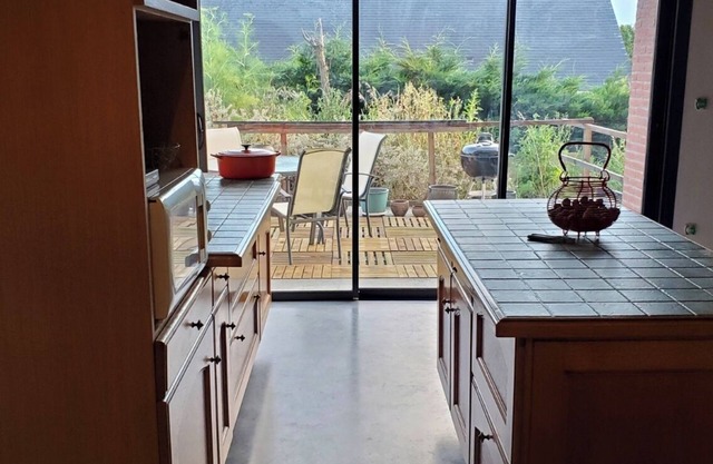 Pied à terre in the heart of vineyards and natural areas between the Loire and Layon rivers.