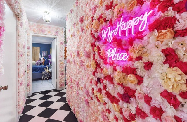Pink Shutter House: A Girly Getaway with Themed Rooms, Neon Signs & IG-Worthy Decor! Unique Stay!