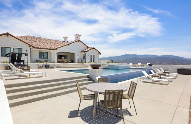 PInot Point by AvantStay | Valley Estate Mins to Wineries | Pool + Home Theater