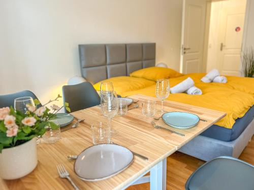 Pirna City Apartment 4 PERSONEN, WLAN, BALKON