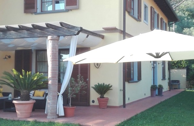 Pisa/Lucca, Italy: Tipical Tuscany's House