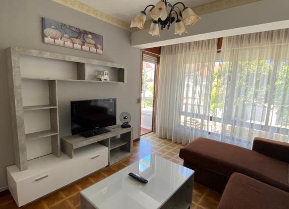 Piso grande y muy luminoso