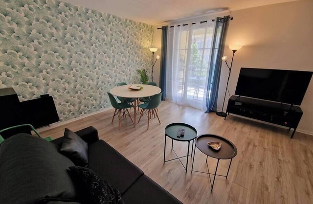 Place Toscane, 8P, Fibre et Parking à Disneyland