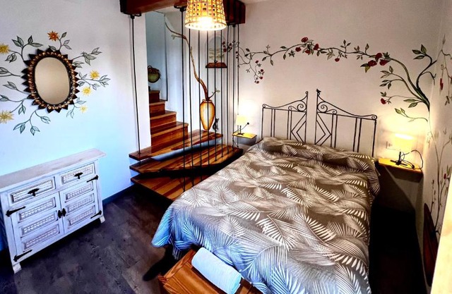 Plaza De Santiago- 1 hab