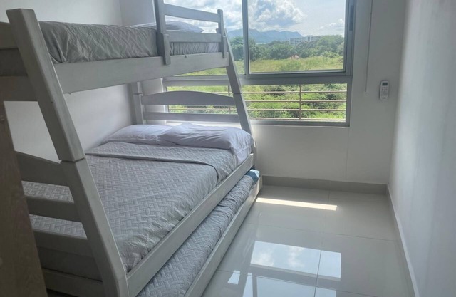 Pleasant rest Swimming pools Games Nature sun 3-bedroom apartment fitness room