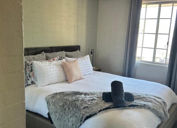 Plush 2 bedroom apartment Kingston