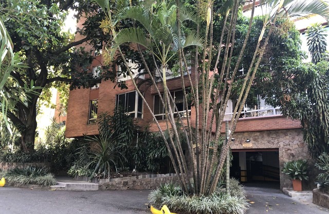 Poblado cozy two Bedroom fully furnished apartment