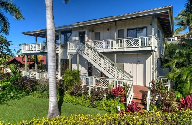 Poipu Beach House with Ocean View and Lush Garden