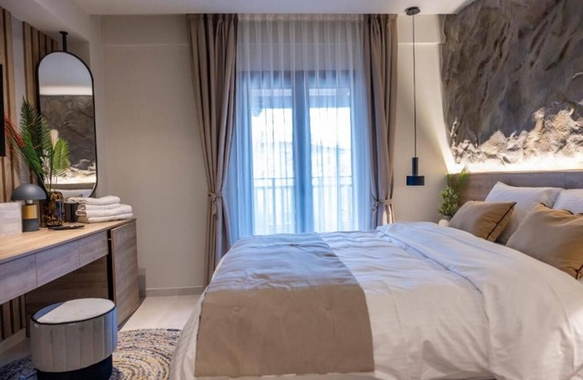 Polyzos Luxury Suites Meteora #2 - Adults Friendly