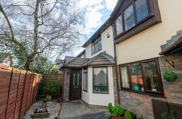 Pontcanna Mews - Two Bedroom House, Sleeps 4