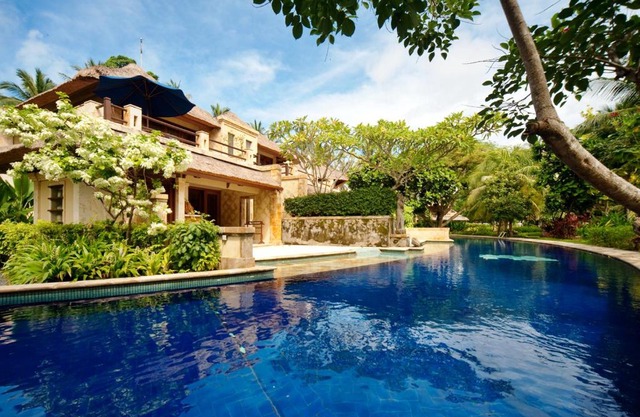 Pool Villa Merumatta Senggigi