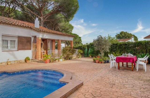 PORNIC: House with private pool in l'Escala