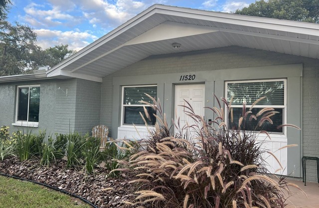 Port Richey Vacation Getaway, Family/Pet-Friendly, Near Beaches and Tampa Bay
