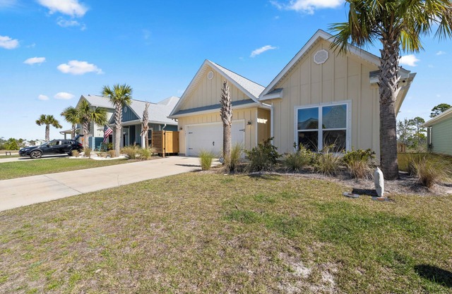 Port St. Joe~Beach Home~3BR+ mother-in-law Suite~Community Pool