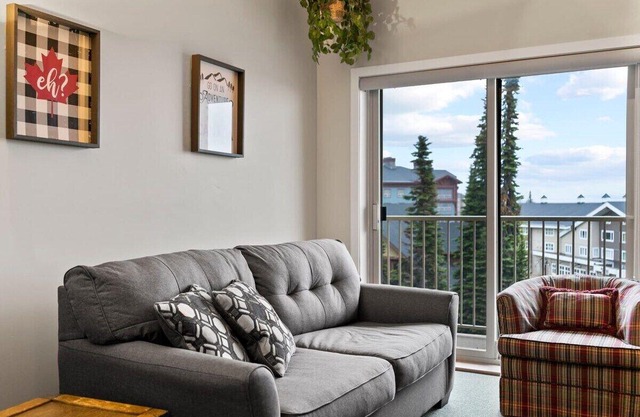 Powder Pointe | Hot Tub & Ski In/Ski Out
