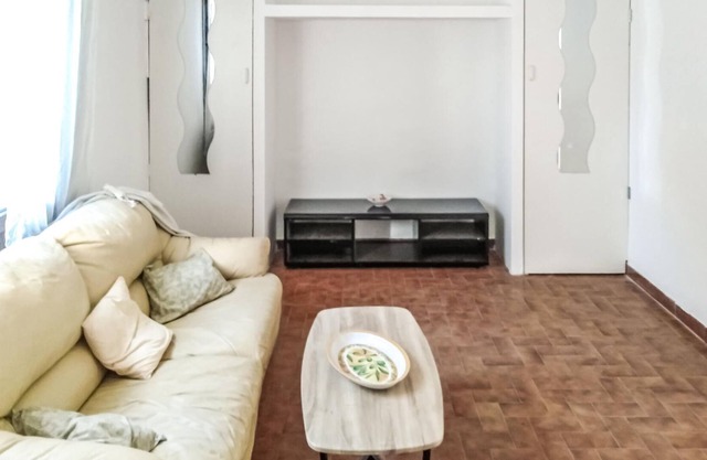 Practical vacation apartment with garden - ideal for a couple's vacation.