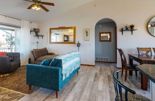 Prairie View Hideaway | Home Away from Home