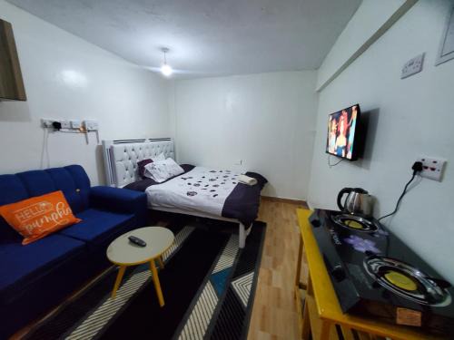 Premier homes w free parking n lift