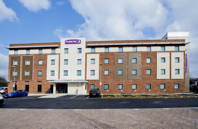 Premier Inn Portsmouth Havant South