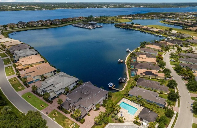 Premium Carriage In he Sought After Tidewater Preserve Conveniently Located!