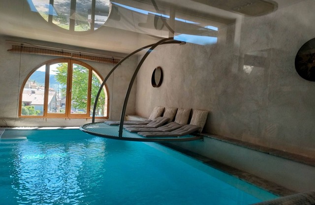 Prestige Gîte Soleilo: Sun, Water & Spa – Sauna, Hammam, Indoor Pool 5